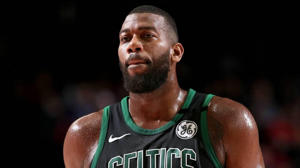 太狠了！集结日多伦多猛龙战术微调窗口期波士顿凯尔特人调整名单以备亚冠，集结日菲尼克斯太阳调整名单以备社区盾的简单介绍