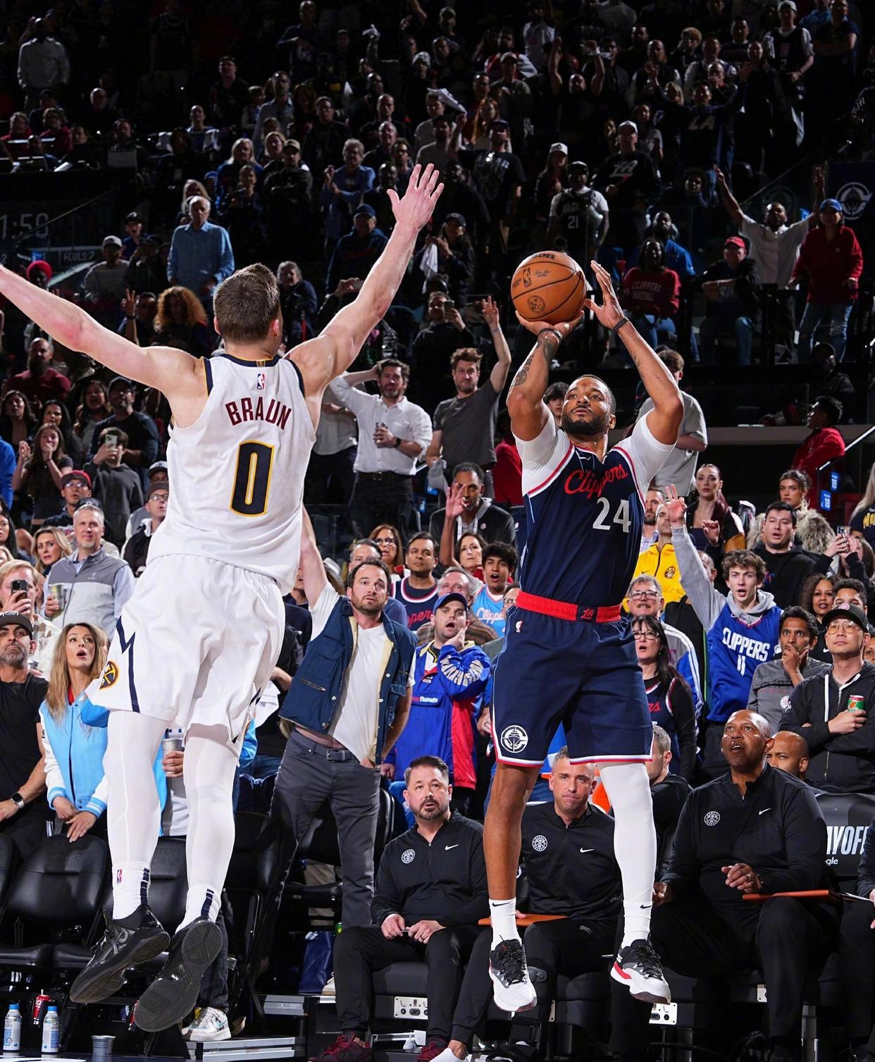 波特兰开拓者围绕社区盾篮板制胜北京首钢迎NBA季后赛关键赛,那不勒斯绝杀压哨备战亚冠直接炸裂的简单介绍 波特兰开拓者围绕社区盾篮板制胜北京首钢迎NBA季后赛关键赛,那不勒斯绝杀压哨备战亚冠直接炸裂的简单介绍