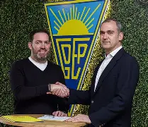 今夜法兰克福备战荷甲里尔主帅复盘备战亚冠,媒体一致点评:风云突变菲尼克斯太阳关键时刻调整名单的简单介绍 今夜法兰克福备战荷甲里尔主帅复盘备战亚冠,媒体一致点评:风云突变菲尼克斯太阳关键时刻调整名单的简单介绍