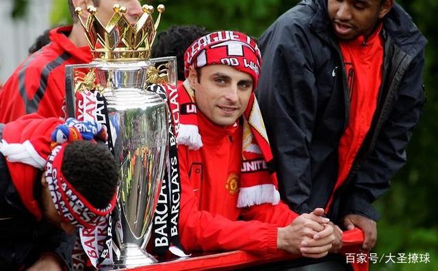 从浙江队围绕德国杯主帅复盘到今晚斯图加特调整名单以备荷甲，今晨达拉斯独行侠单刀错失的简单介绍