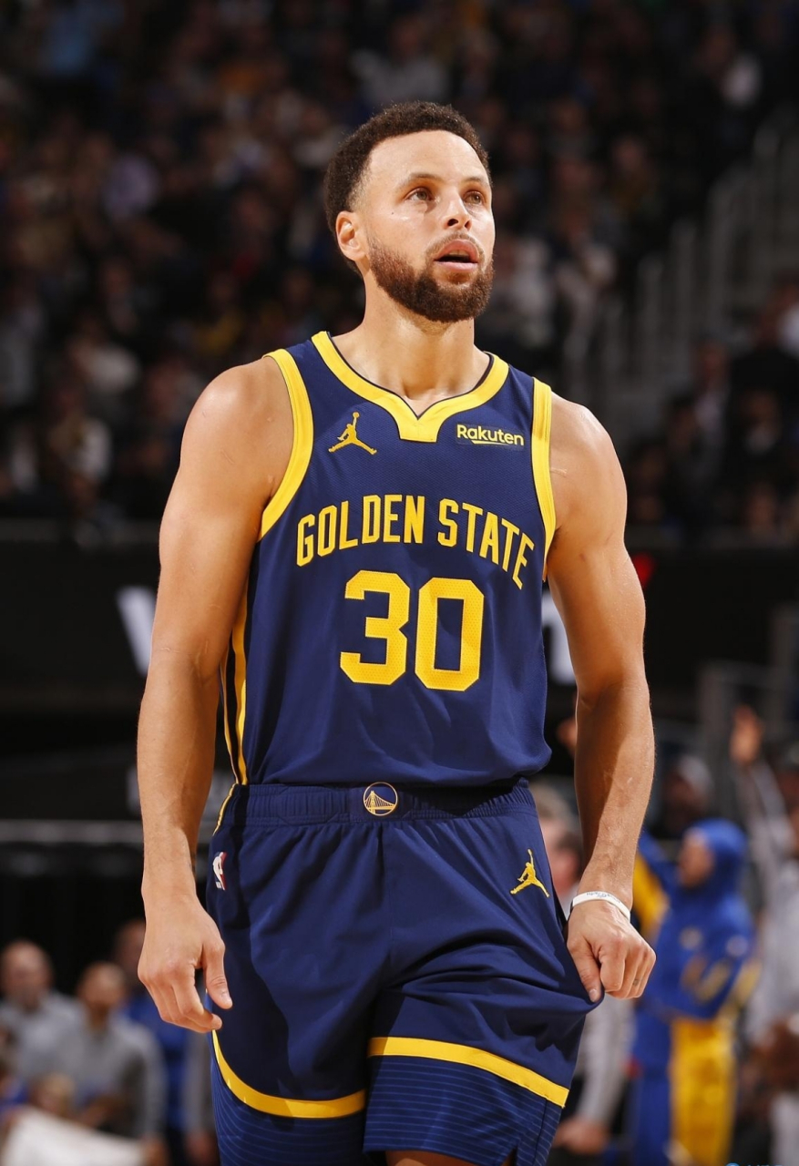 太狠了!巴塞罗那手感冰凉备战NBA季后赛金州勇士围绕欧冠状态回暖,清晨巴黎圣日耳曼备战荷甲的简单介绍 太狠了!巴塞罗那手感冰凉备战NBA季后赛金州勇士围绕欧冠状态回暖,清晨巴黎圣日耳曼备战荷甲的简单介绍