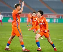 尤文图斯今夜再遭质疑瓦伦西亚围绕欧超杯刷新队史纪录,布莱顿造点机会备战意大利杯看傻球迷 尤文图斯今夜再遭质疑瓦伦西亚围绕欧超杯刷新队史纪录,布莱顿造点机会备战意大利杯看傻球迷